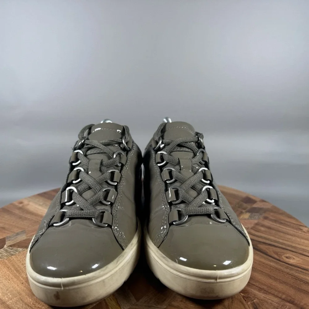 Ecco Fara Sneaker Green Patent Leather Lace Up Shoe Women's Size 36 US 5-5.5‎